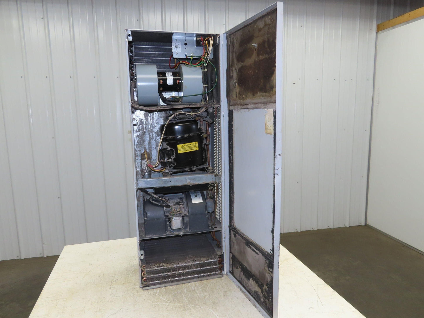 Hoffman CR43-0818-002H Pro Air Industrial Cabinet Air Conditioner 8500BTU 115V