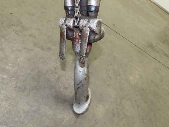 Chicago Pneumatic 1/2 Ton 1000Lb Power Vane Air Chain Hoist 9' 10" Lift Pendant