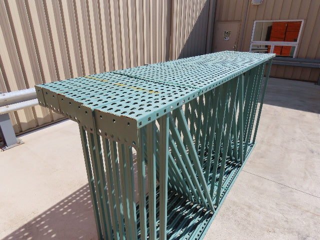 Interlake 10' x 60" Teardrop Pallet Racking Upright 3"x1-5/8" Leg Green