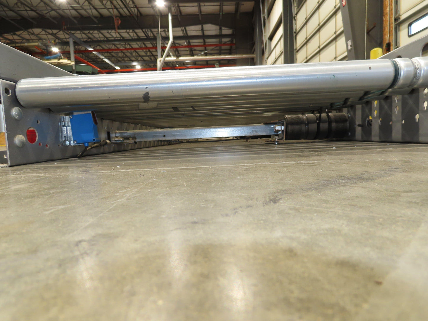 Hilmot 30"x 12' Motorized Roller Conveyor 90° Spur Diverter 27"BF 24VDC 120FPM