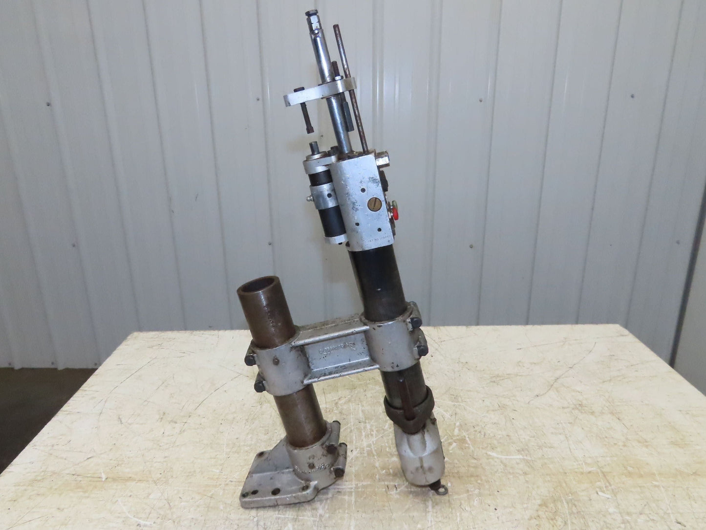 Desoutter AFDK 3000 Pneumatic Auto Feed 5/16" Drill Unit Double Drill Head