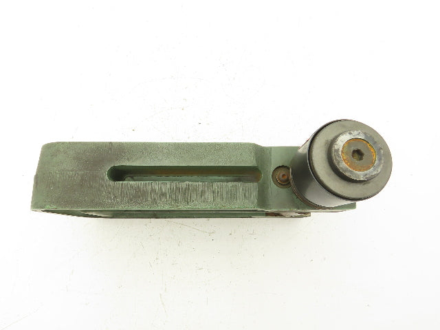 Unipunch 8AJ-2-1/2P Press Brake Punch C Frame 0.8" Square 8" Throat 2-1/2" W