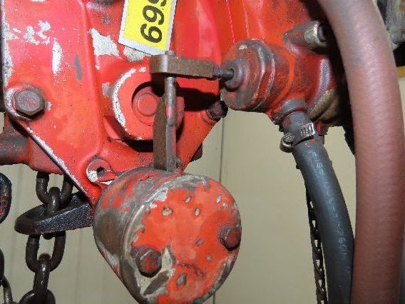 Chicago Pneumatic 1/4 Ton 500Lb Power Vane Air Chain Hoist 10' Lift w/Pendant