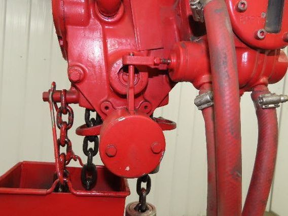 Chicago Pneumatic 1/4 Ton 500Lb Power Vane Air Chain Hoist 10' 4" Lift Pendant