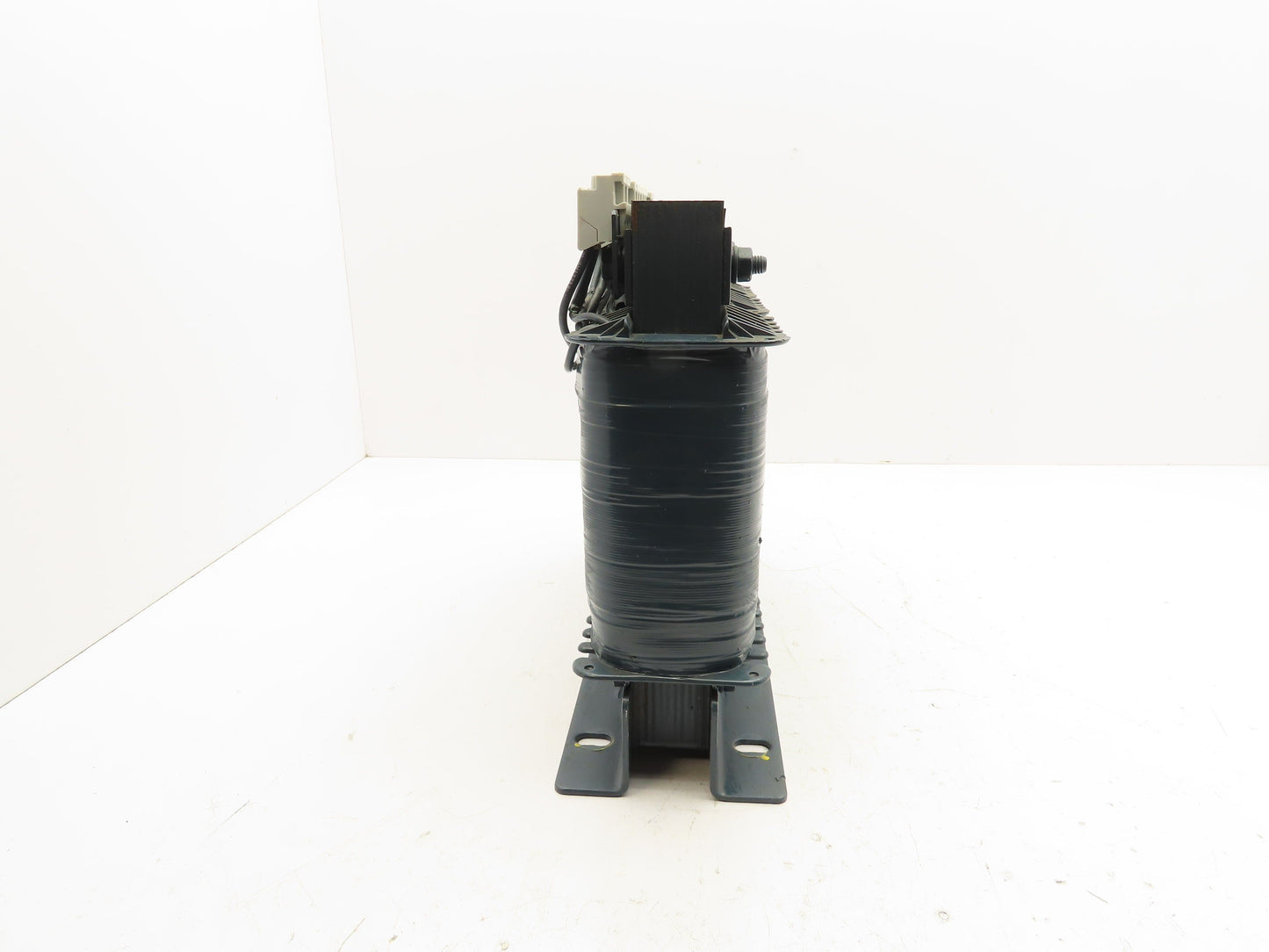 Eaton DT3,2/G Industrial Control Transformer PRI 210-480V SEC 200V 2,5kVA