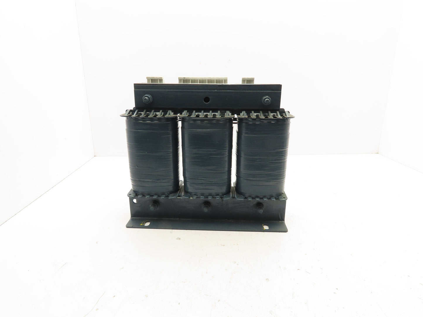 Eaton DT3,2/G Industrial Control Transformer PRI 210-480V SEC 200V 2,5kVA
