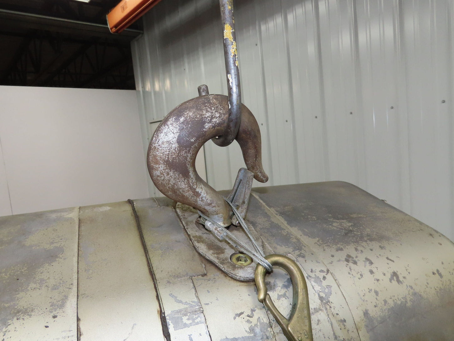 CM Lodestar RR Electric Chain Hoist 2 Ton 16 FPM 27' Lift 575 Volt 3PH