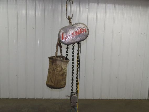 CM Lodestar RR Electric Chain Hoist 2 Ton 16 FPM 27' Lift 575 Volt 3PH