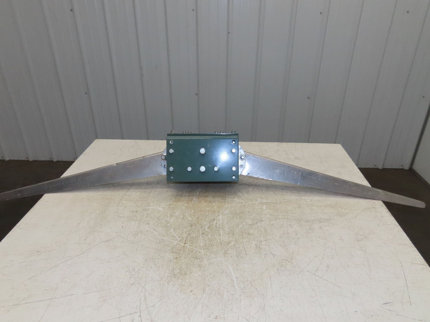 Conveyor Traffic Cop 2-Lane Merge Package Flow Control Swing Arms