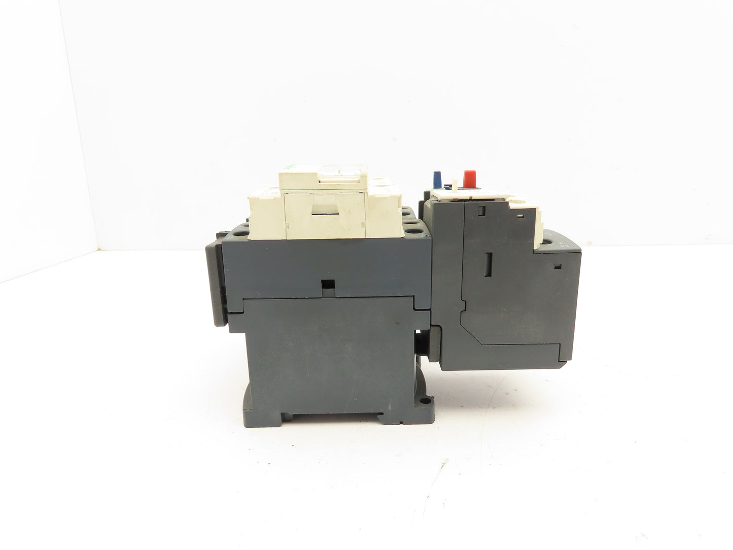 Schneider Electric LC1D09-BD Contactor Overload Relay 24V Coil