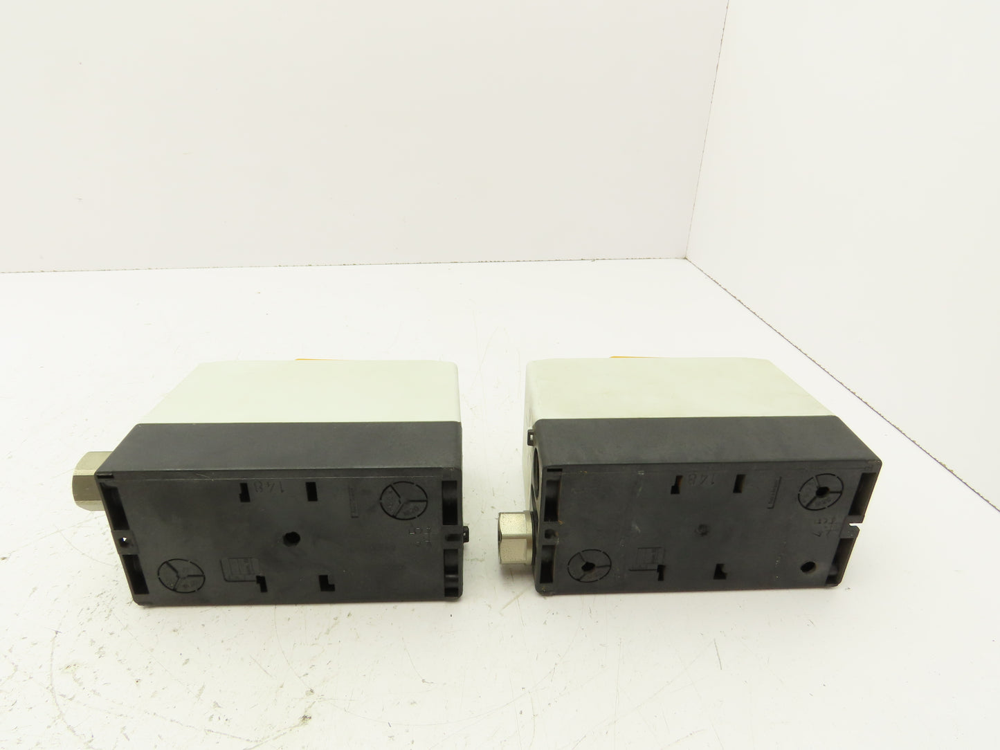 Eaton XTPB1P6BC1 Manual Motor Starter Enclosure 1.6A 600V Lot of 2