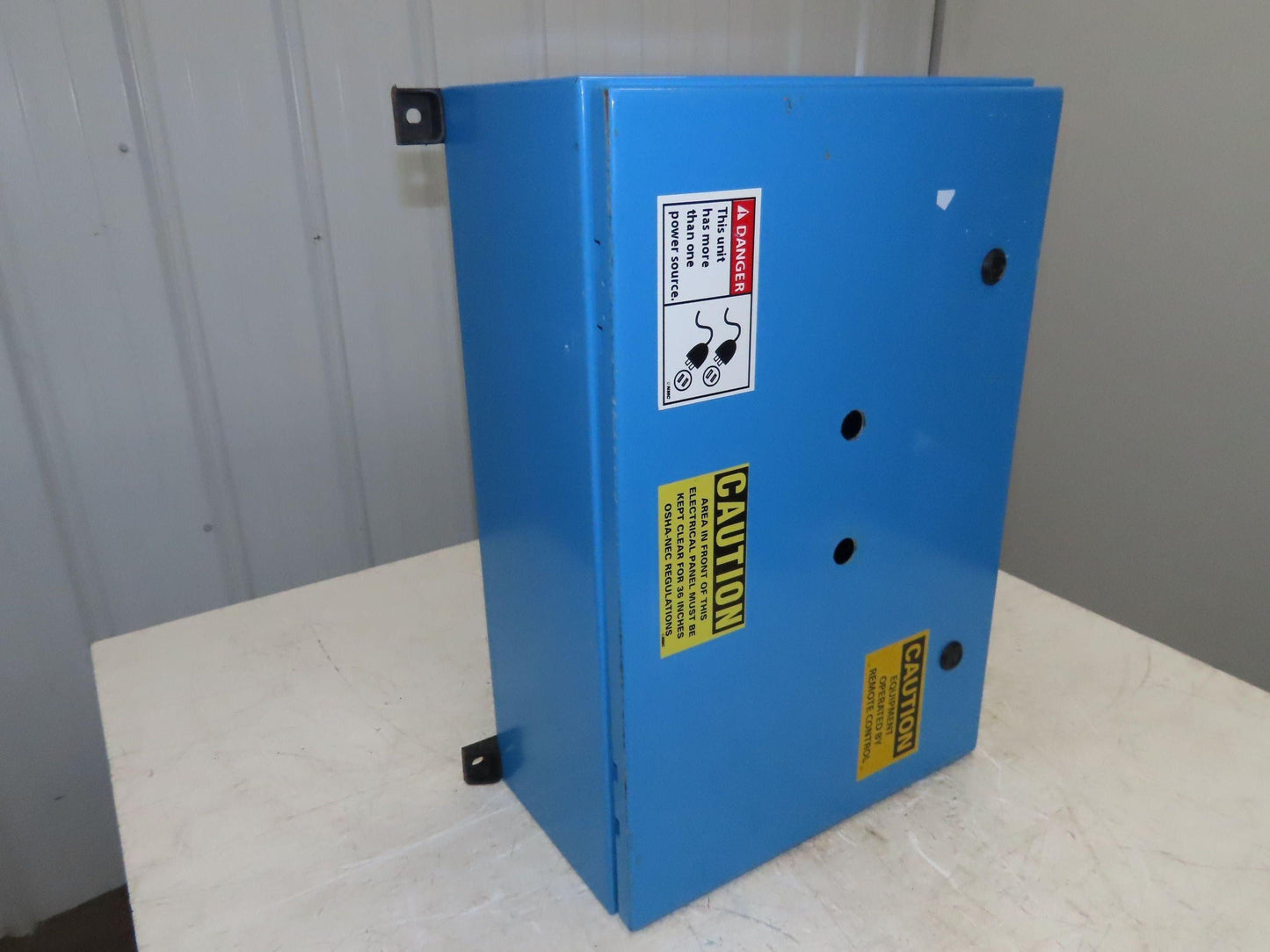 Saginaw SCE-24EL1608LP-10 Electrical Enclosure Control Panel 24x16x8" Blue