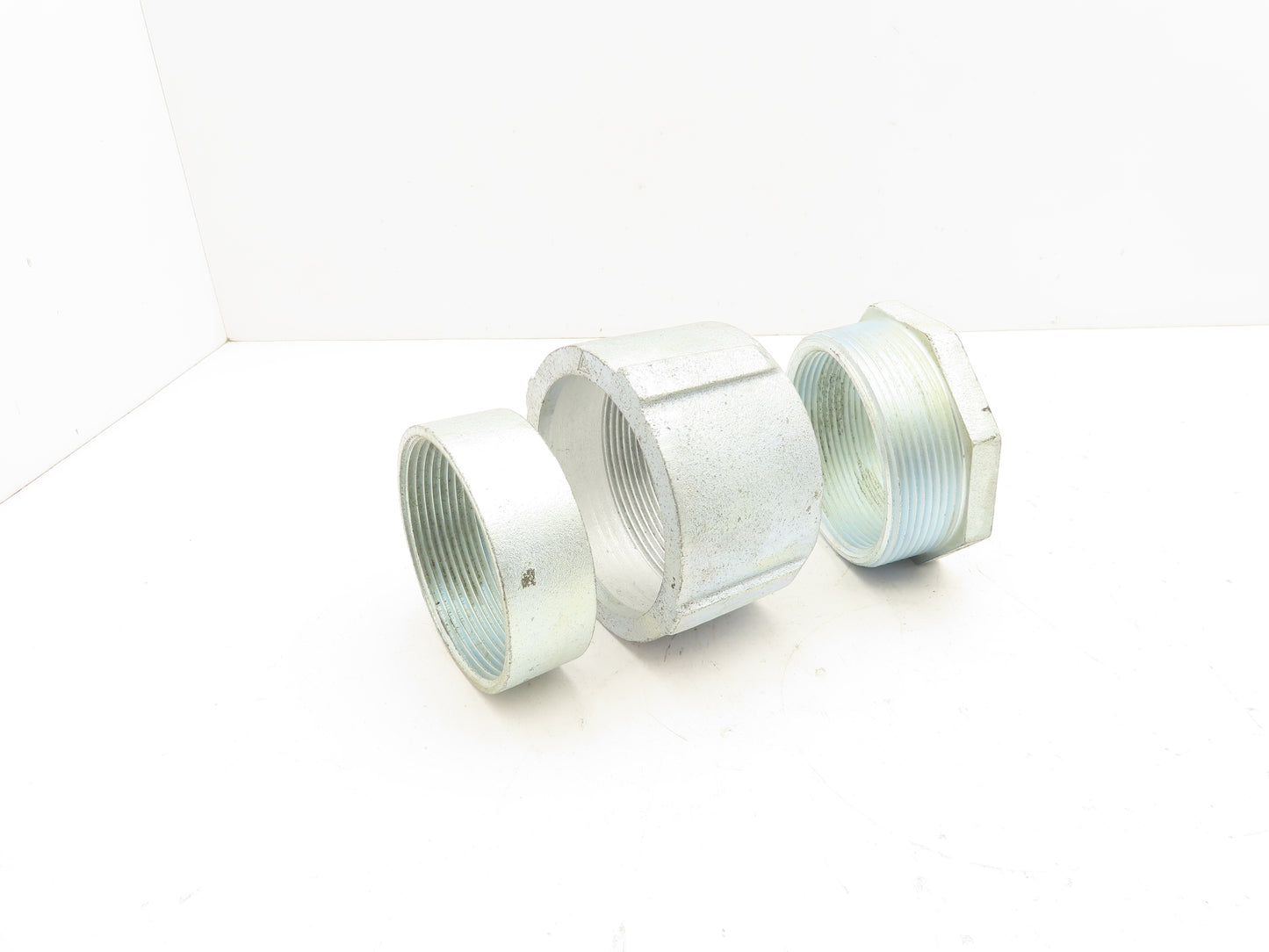 OZ Gedney 4-300 Rigid 3 Piece Coupling 3" Trade Size Malleable Iron