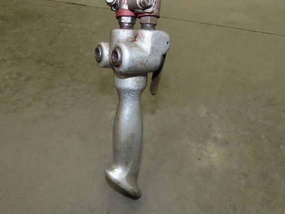 Chicago Pneumatic 1/4 Ton 500Lb Power Vane Air Chain Hoist 10' 3" Lift Pendant