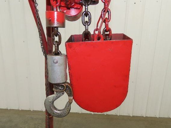 Chicago Pneumatic 1/4 Ton 500Lb Power Vane Air Chain Hoist 10' 2" Lift Pendant