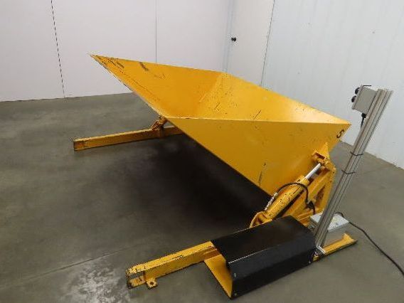 Econo Lift DO-HPT10 Drive On High Point Tilter Tote Tipper 1000lb 120V 90°