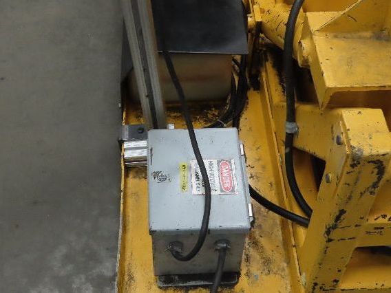 Econo Lift DO-HPT10 Drive On High Point Tilter Tote Tipper 1000lb 120V 90°