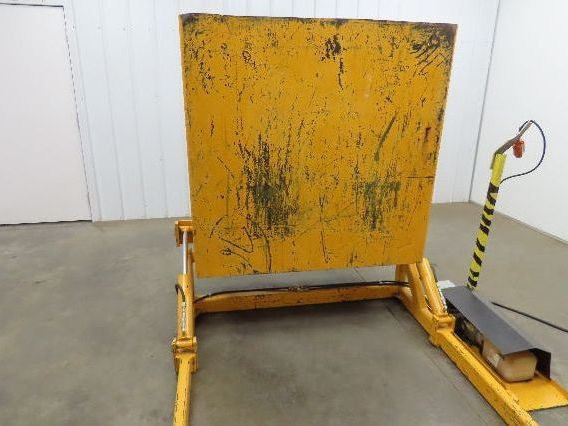 Econo Lift DO-HPT10 Drive On High Point Tilter Tote Tipper 1000lb 120V