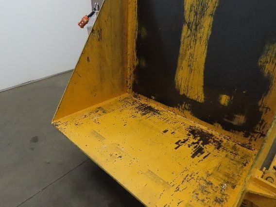 Econo Lift DO-HPT10 Drive On High Point Tilter Tote Tipper 1000lb 120V
