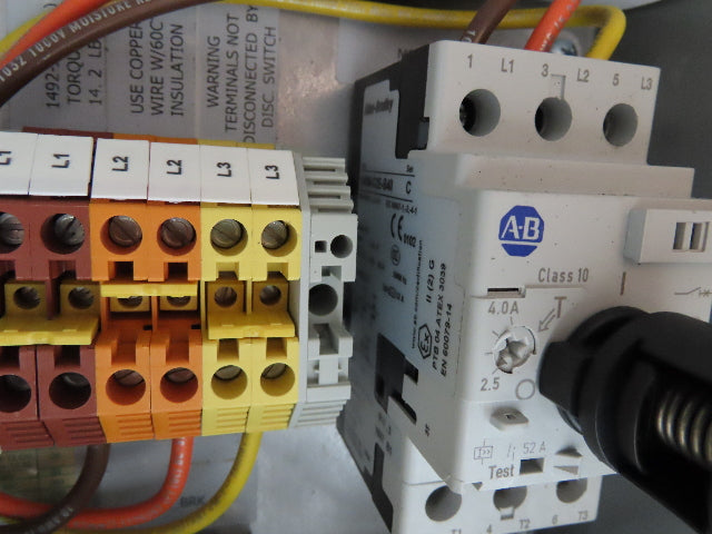 Dematic Manual Motor Circuit Breaker Contactor Disconnect Box 480V 140M-C2E-B40