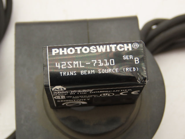Allen Bradley 42SMR-7110 Photoswitch Trans Beam Receiver Source Ser B