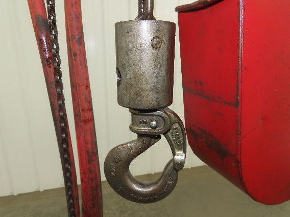 Chicago Pneumatic 1/2 Ton 1000Lb Power Vane Air Chain Hoist 10' 8" Lift Pendant