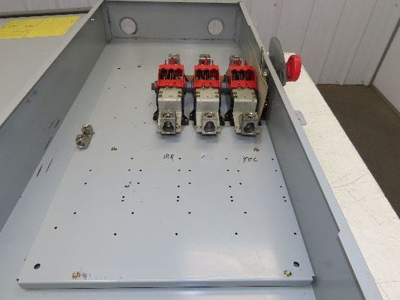 Eaton Cutler Hammer DH365UDK Non Fused Safety Disconnect Switch 400A 600V 3Ph