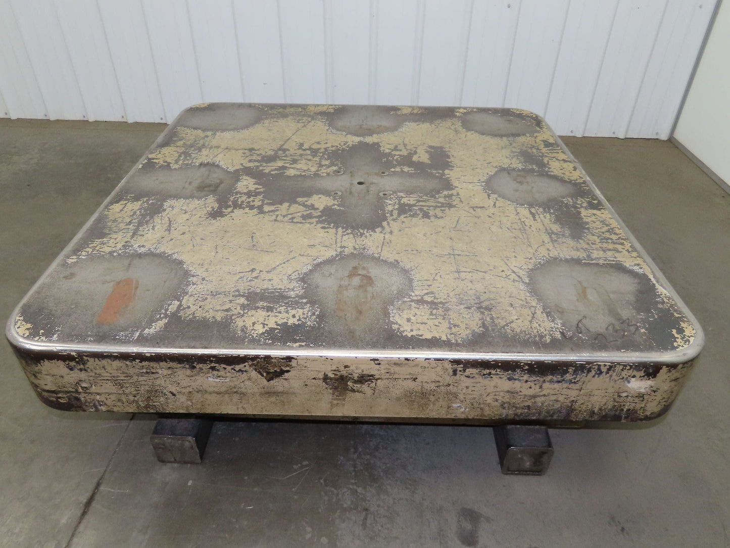 Heavy Duty Pallet Turntable 49x49" Top 18" High 1/4" Steel Plate 2500lbs