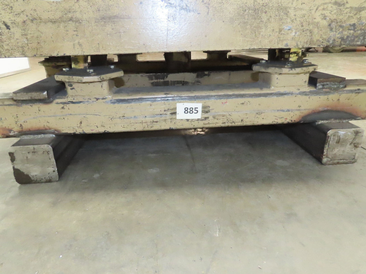Heavy Duty Pallet Turntable 49x49" Top 18" High 1/4" Steel Plate 2500lbs