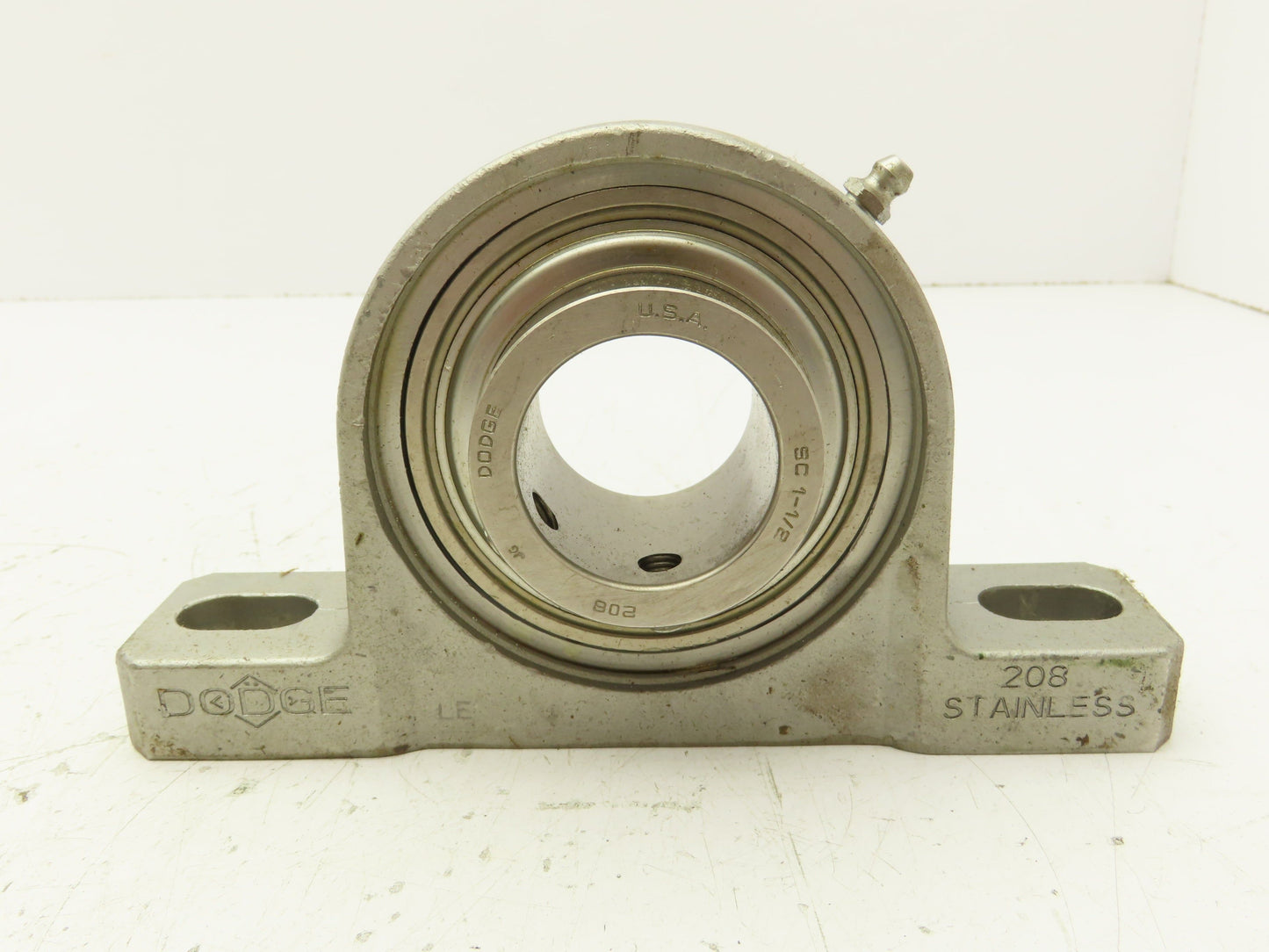 Dodge P2B-SCEZ-108-SHCR Pillow Block Bearing 1-1/2" Bore 2-Bolt Stainless Steel