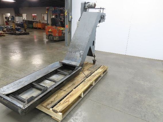 Shin Myung Magnetic Chip Conveyor with Drag Chain Scraper 14"x51" Infeed 220V