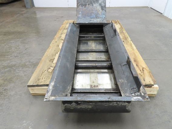 Shin Myung Magnetic Chip Conveyor with Drag Chain Scraper 14"x51" Infeed 220V