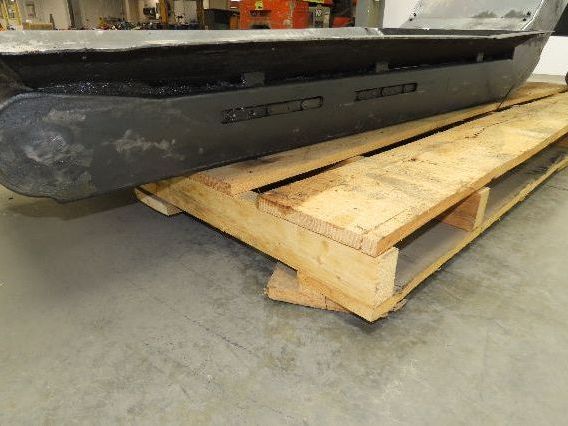 Shin Myung Magnetic Chip Conveyor with Drag Chain Scraper 14"x51" Infeed 220V