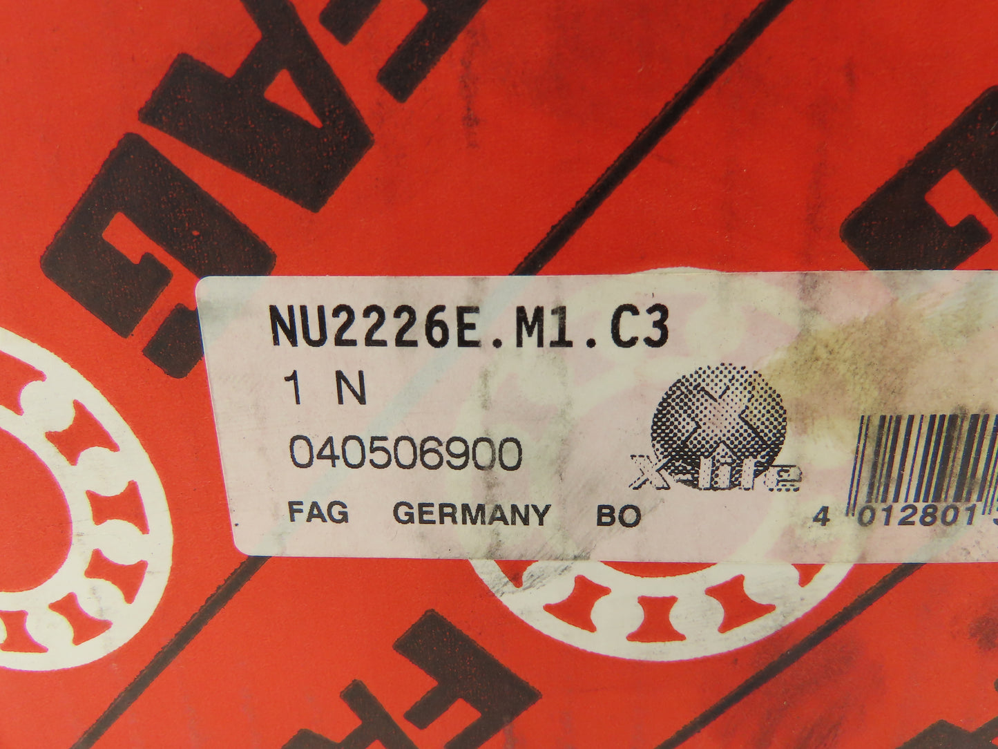 FAG NU2226E.M1 Cylindrical Roller Bearing 130 mm ID 230 mm OD