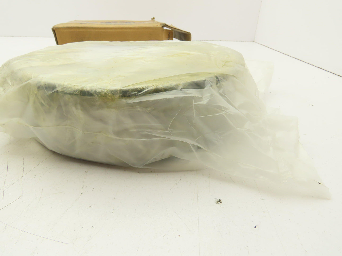 ZNL NU 2226EMC3 Cylindrical Roller Bearing 130 mm ID 230 mm OD
