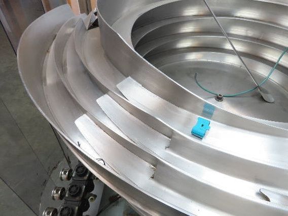 Vibracraft Vibratory Parts Feeder 30" Stainless Bowl Bottle Cap Sorter 115V