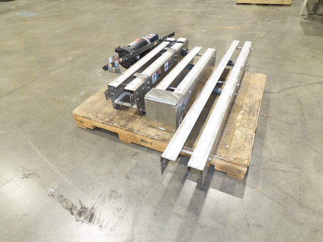 Arrowhead 7.5" Tabletop Belt Stainless Bottle Conveyor 11' 6"L 460V Drive