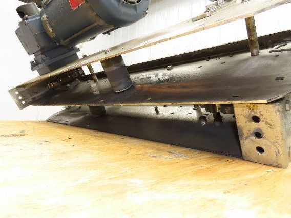 Arrowhead 3.25" Tabletop Stainless Bottle Conveyor 2-Belt Transfer 36" Drive 3PH