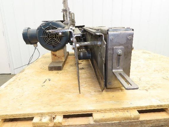 Arrowhead 3.25" Tabletop Stainless Bottle Conveyor 2-Belt Transfer 36" Drive 3PH