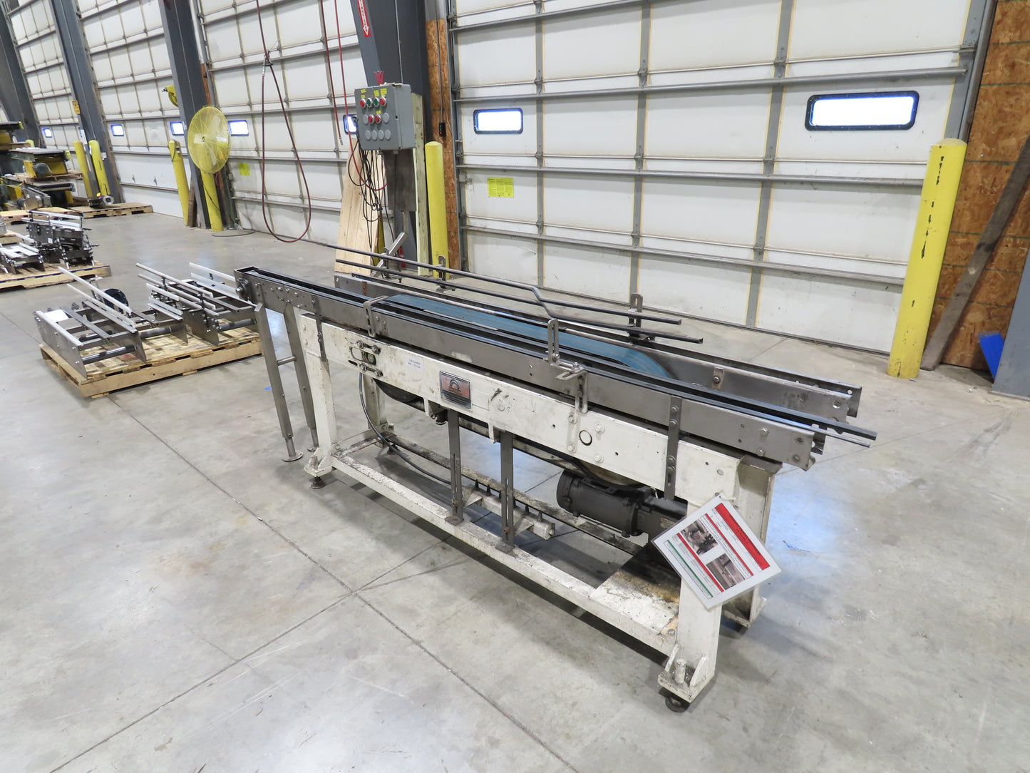 Eriez Magnetic Can Cleaner 3.25" Tabletop Stainless 3-Belt Bottle Conveyor 460V