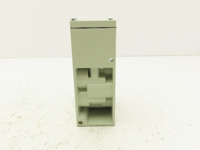 Numatics 122BA43AKN00030 120V Pneumatic Solenoid Valve w/Manifold 1/4" npt