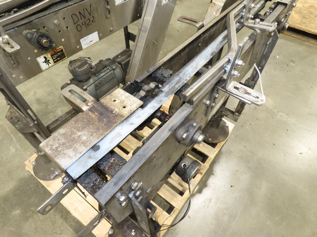 Arrowhead 3.25" Tabletop Stainless Bottle Conveyor 2-Belt Transfer 48" Drive