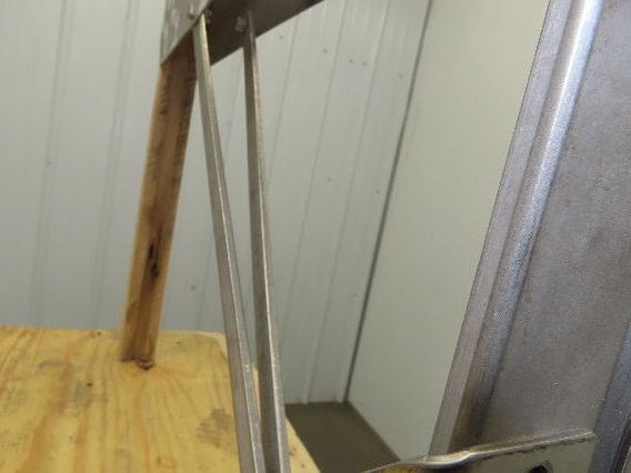 Arrowhead 3.25" Tabletop Stainless Bottle Conveyor Idler Section 36"L -No Drive