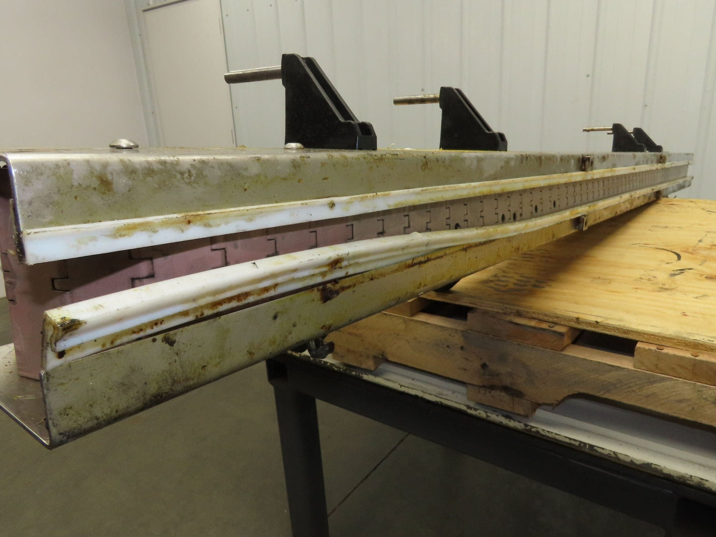 4.5"x 7' 6" Tabletop Belt Stainless Bottle Conveyor 90VDC End Drive