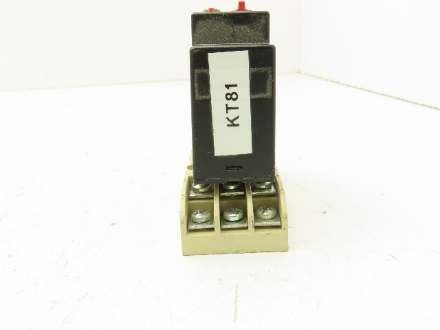 Brodersen UNIC XMW Time Delay Relay 240VAC 5A Base