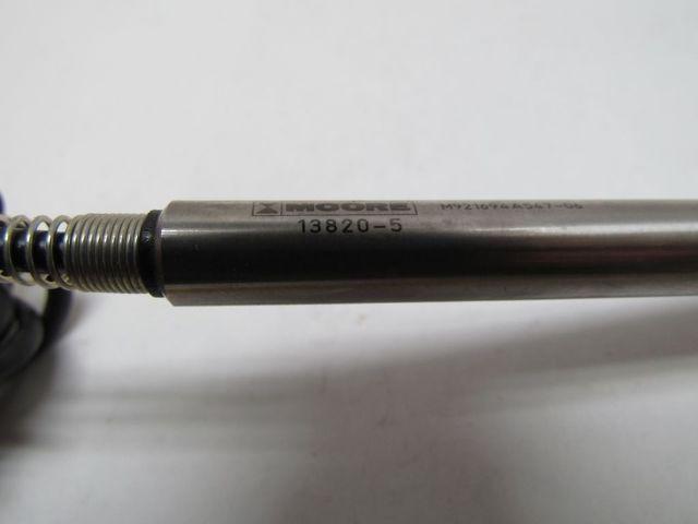 Moore 13820-S Transducer Probe Gauge Gage Sensor