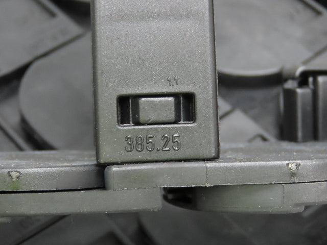 Igus Series 28 Energy Chain Cable Carrier 250mm x 32mm 24' Length