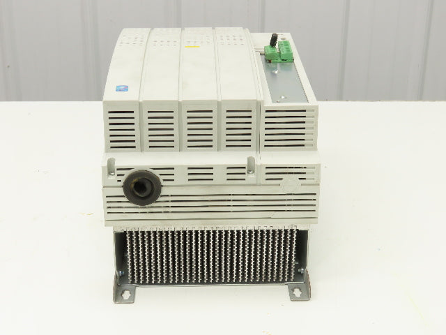 Lenze EVF8222E EVF8222-E VFD AC Servo Drive 22kW 400-480V 47A 3PH