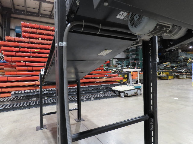 TGW CRUZ Incline Slider Bed 28" Belt Conveyor Variable Speed Drive 460V 17' 8"L