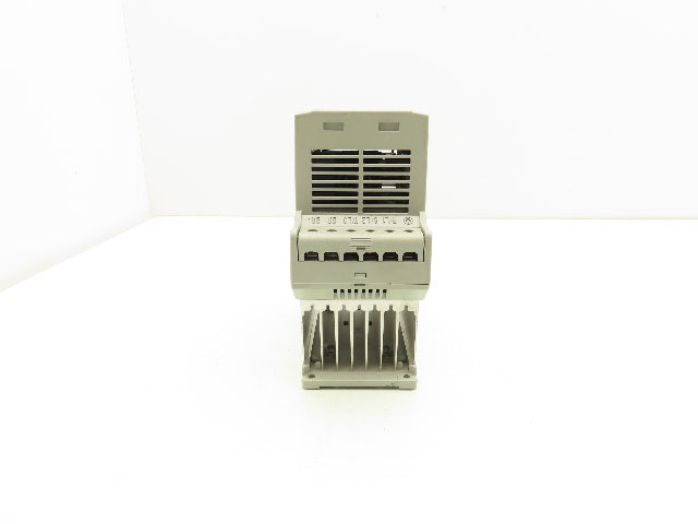 Allen Bradley 160-AA03NSF1 Variable Speed AC Drive VFD .75HP 240V 1PH Input